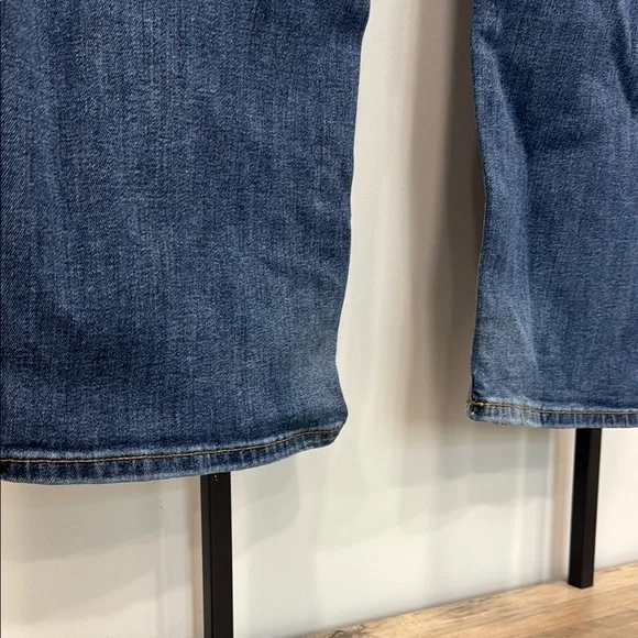 Men's Blue Jeans - Picture 6 of 9